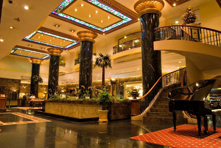 The Apartments At Merdeka Palace Hotel Kuching Esterno foto